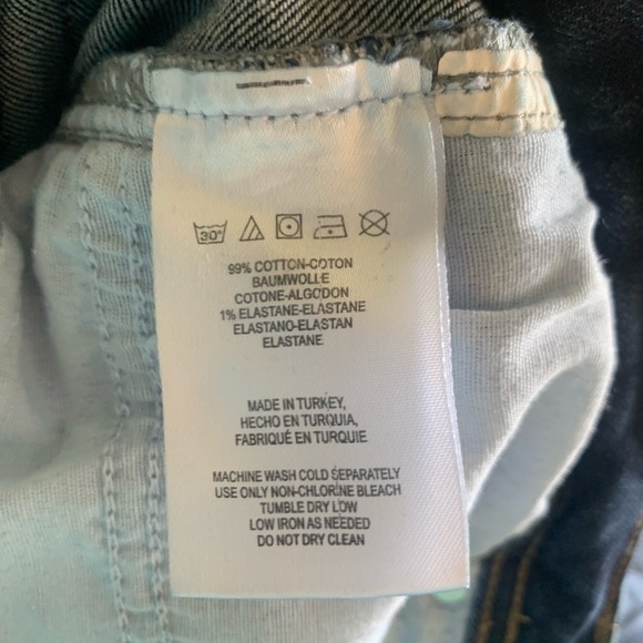 Urban Outfitters BDG Dark Wash Skinny Straight Jeans size 27 EUC - Picture 7 of 7